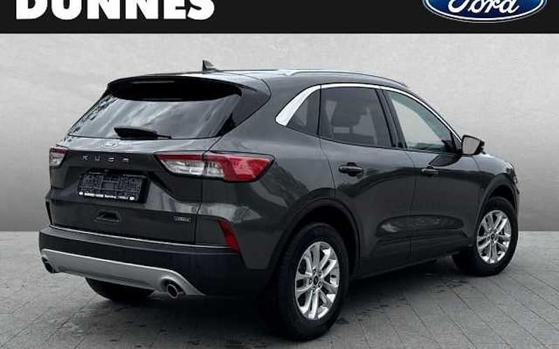 Gebraucht Ford Kuga Titanium 243 PS (178 kW) 2022 Grau (magneticgrau metallic) SUV