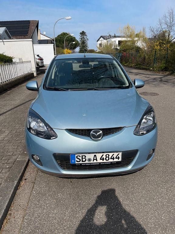Gebraucht Mazda 2 86 PS (63 kW) 2008 Blau Kleinwagen
