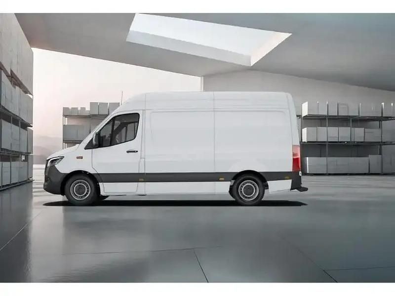 Gebraucht Mercedes Sprinter 170 PS (125 kW) 2024 Arktikweiss Van