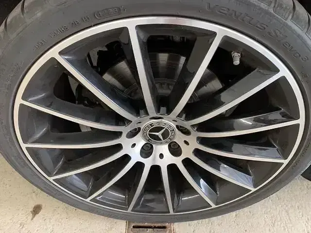 Gebraucht Mercedes CLS400 AMG 330 PS (242 kW) 2020 Cavansitblau  metalliclack (metallic) Coupé
