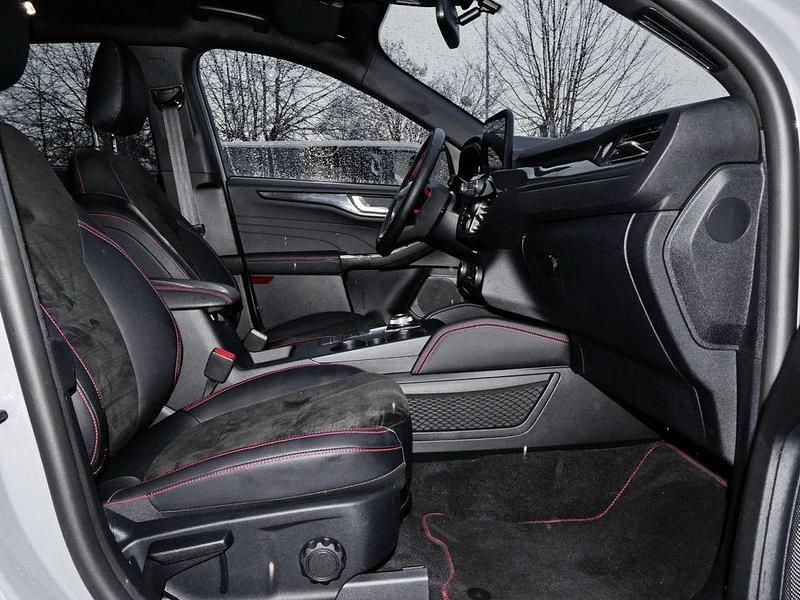 Gebraucht Ford Kuga ST-Line 224 PS (164 kW) 2023 Grey matter SUV