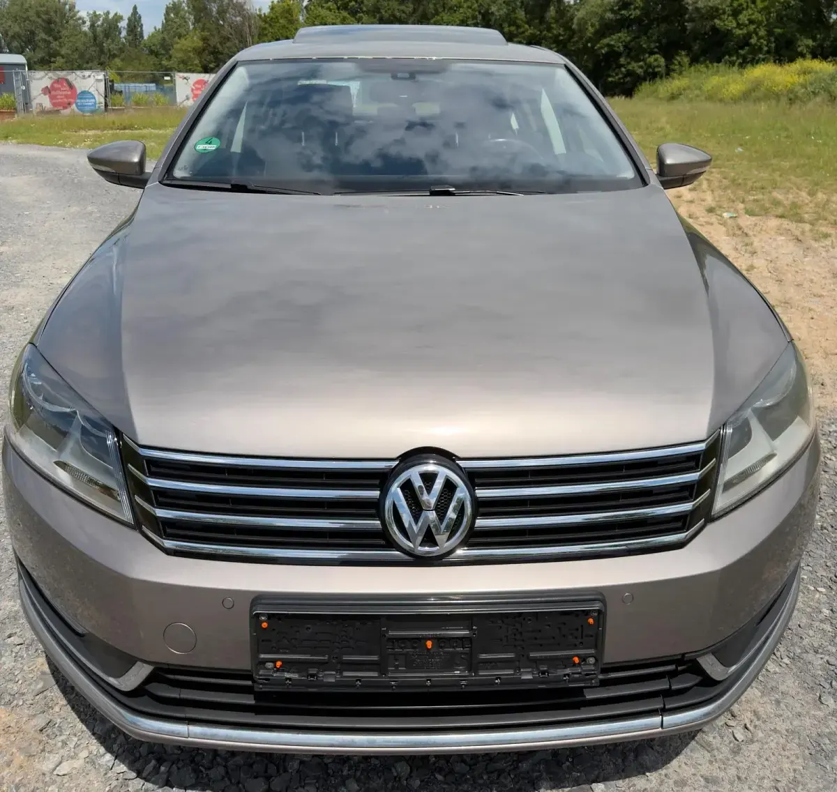 Gebraucht VW Passat 120 PS (88 kW) 2011 Grau Limousine