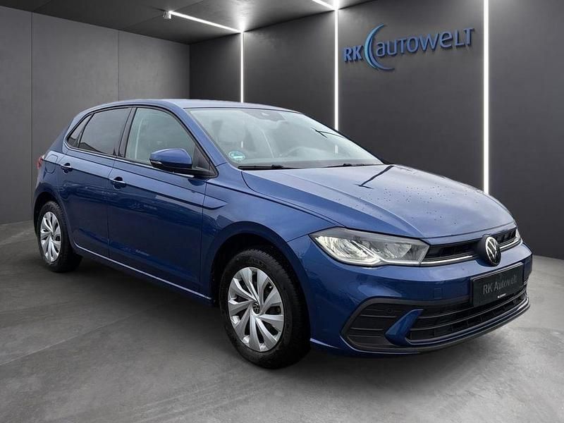 Gebraucht VW Polo Life 80 PS (58 kW) 2024 Blau Kleinwagen