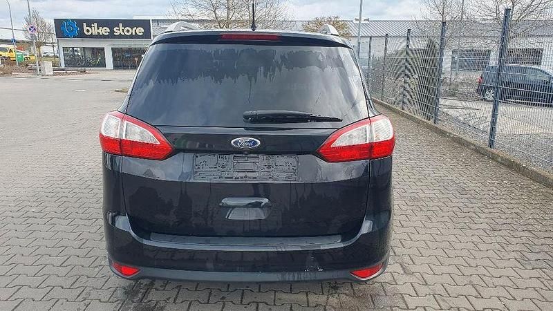 Gebraucht Ford Grand C-Max Titanium 125 PS (91 kW) 2017 Schwarz Van / Kleinbus