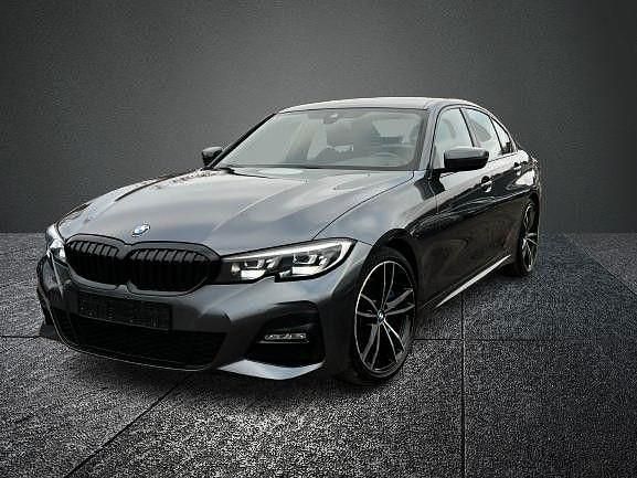 Grau Gebraucht 2021 BMW 330 M Sport Limousine | 24.800 € (Superpreis) - Bild 1/4