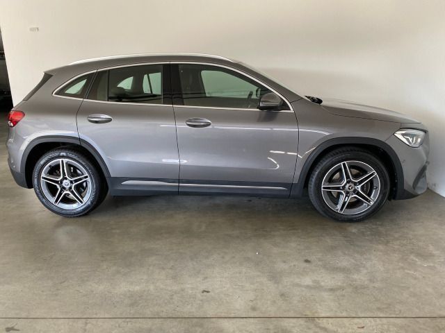 Gebraucht Mercedes GLA220 AMG 190 PS (139 kW) 2020 Mountaingrey metallic (metallic) SUV