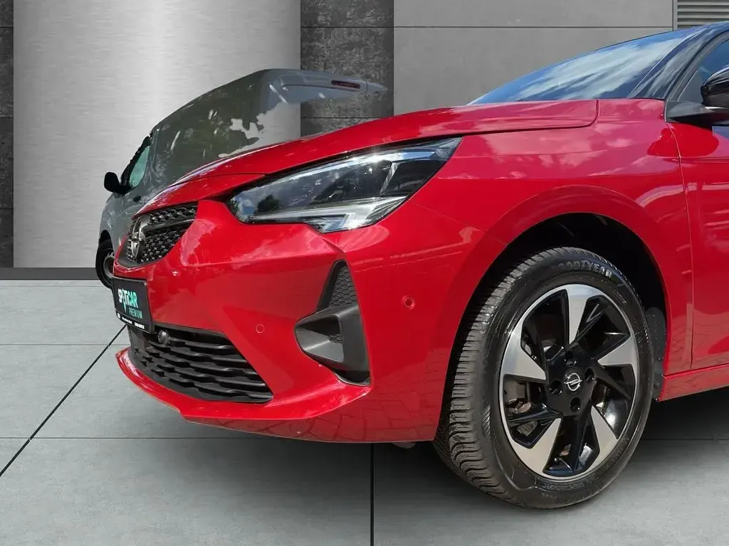 Gebraucht Opel Corsa-e GS Line 100 kW (136 PS) 2024 Rot Kleinwagen