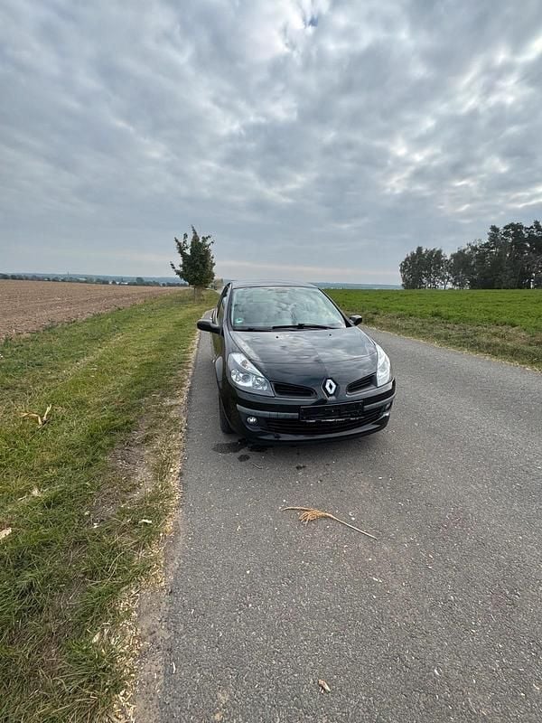 Schwarz Gebraucht 2007 Renault Clio II Limousine | 1.500 € (Superpreis) - Bild 1/4