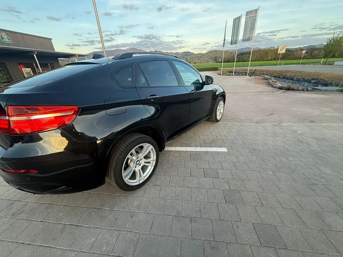 Gebraucht BMW X6 M Shadowline 555 PS (408 kW) 2012 Schwarz SUV
