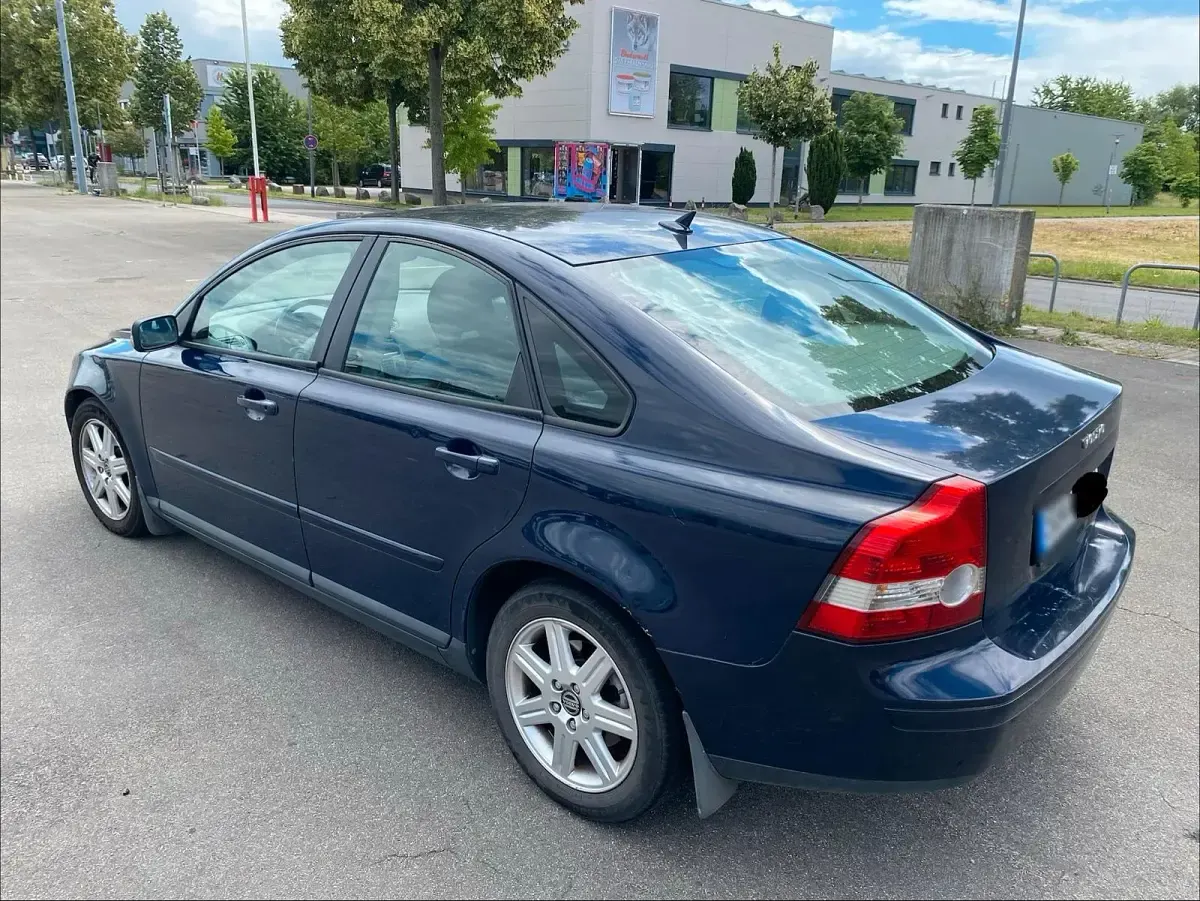 Gebraucht Volvo S40 140 PS (102 kW) 2004 Blau Limousine