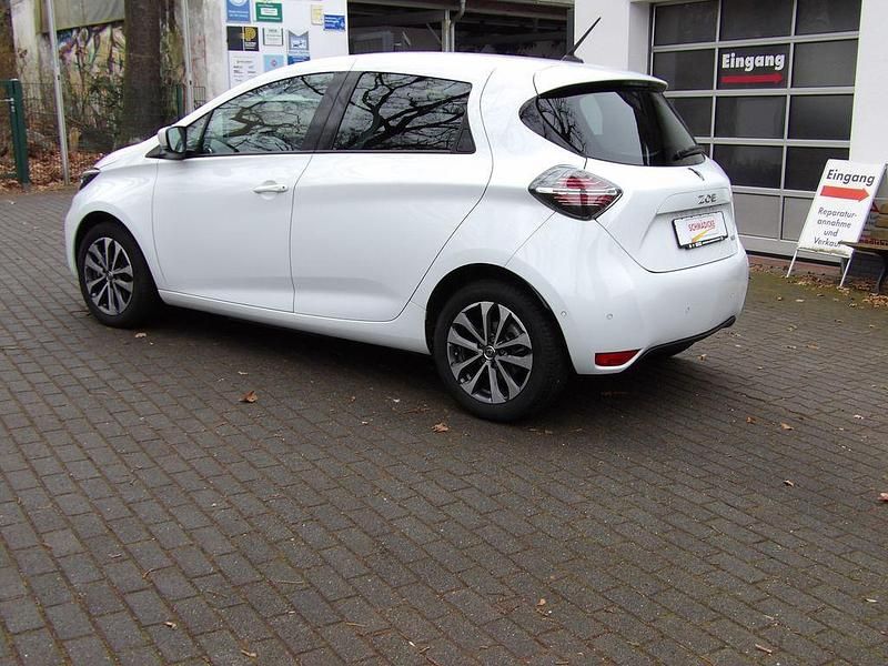 Gebraucht Renault Zoe Intens 50 kW (69 PS) 2022 Weiß Kleinwagen