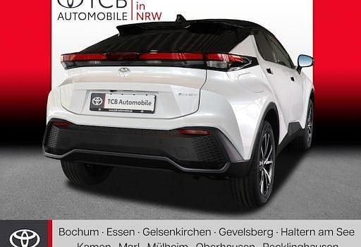 Second-hand Toyota C-HR 223 CP (164 kW) 2025 Alb SUV