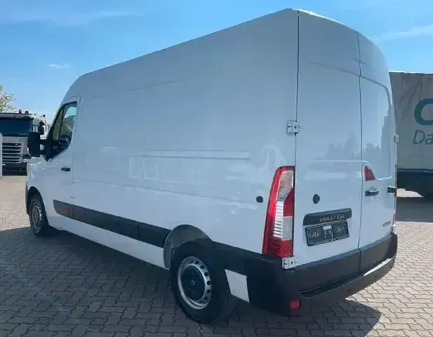 Usata Renault Master 136 CV (100 kW) 2020 Bianco Monovolume