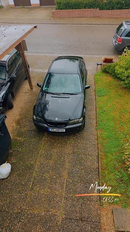 Schwarz Gebraucht 2004 BMW 116 Kleinwagen | 2.000 € (Superpreis) - Bild 1/4