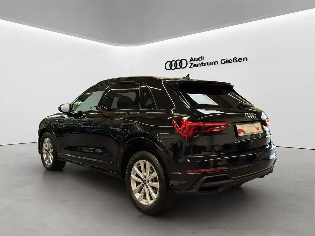 Gebraucht Audi Q3 S-Line 150 PS (110 kW) 2023 Schwarz SUV