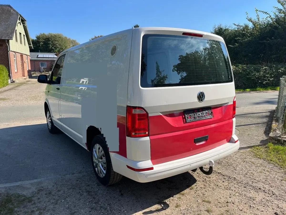Gebraucht VW Transporter 102 PS (75 kW) 2017 Weiß Van