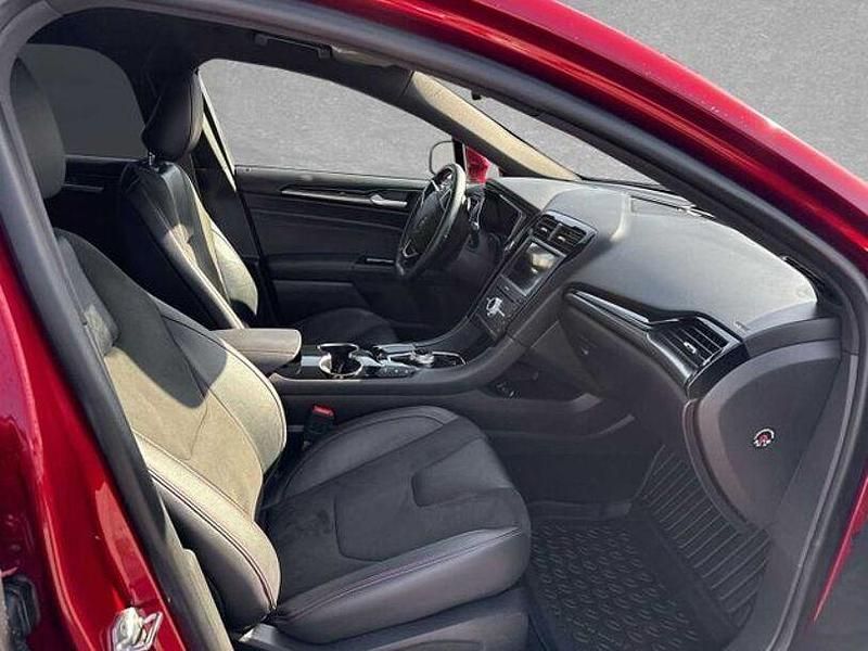 Gebraucht Ford Mondeo ST-Line 150 PS (110 kW) 2019 Rubyrot metallic Kombi