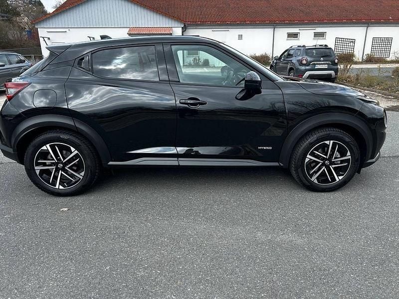Gebraucht Nissan Juke 143 PS (105 kW) 2024 Schwarz SUV