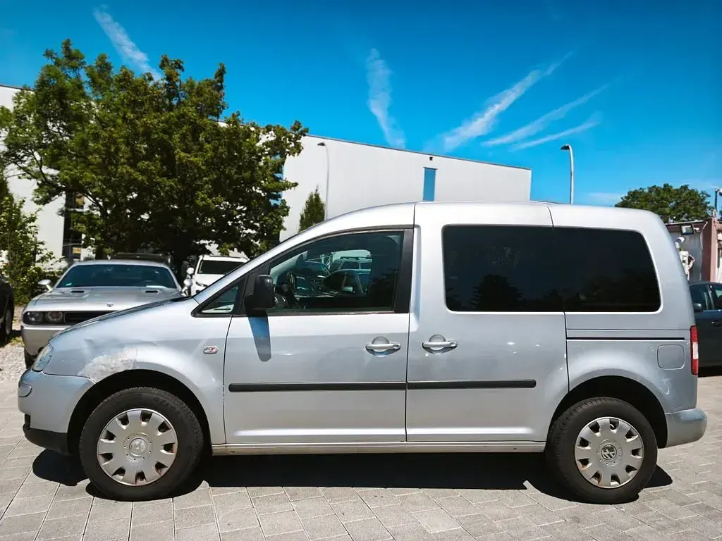 Gebraucht VW Caddy Life 105 PS (77 kW) 2007 Silber Van / Kleinbus