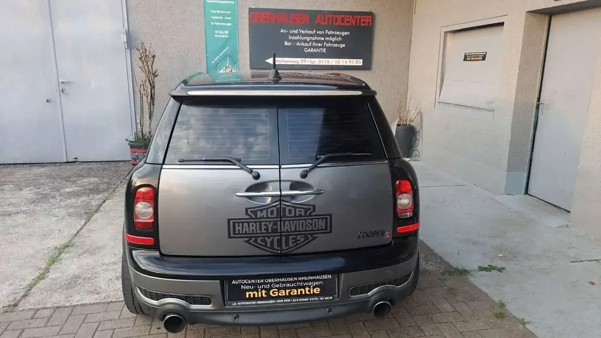 Gebraucht Mini Cooper S Clubman 174 PS (127 kW) 2010 Dark silver metallic Kombi