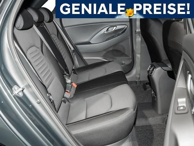 Gebraucht Hyundai i30 Advantage 140 PS (102 kW) 2025 Dunkelgrün Limousine