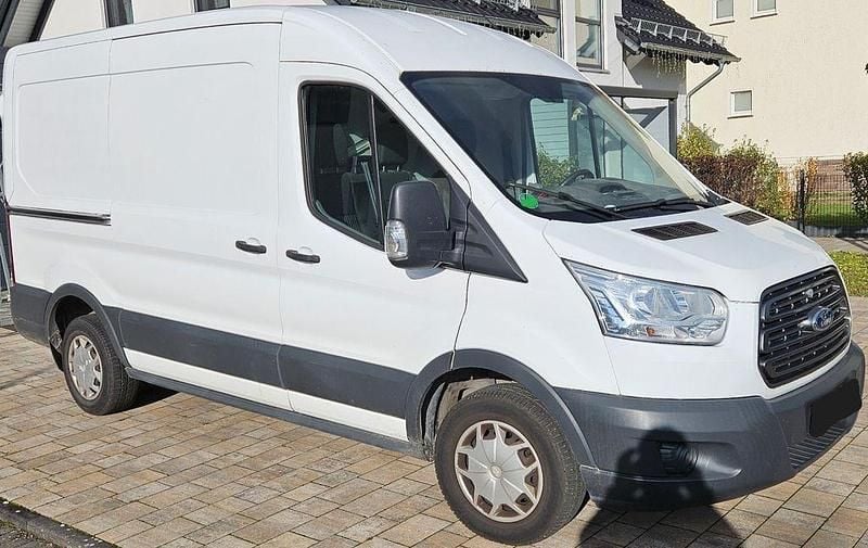 Weiß Gebraucht 2016 Ford Transit Limousine | 11.849 € (Superpreis) - Bild 1/4
