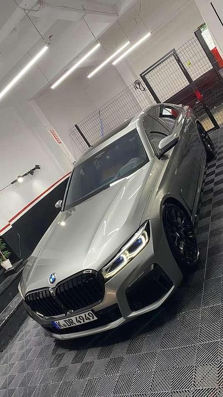 Gebraucht BMW 730 286 PS (210 kW) 2021 Limousine
