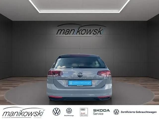 Gebraucht VW Passat Business 150 PS (110 kW) 2023 Grau Kombi