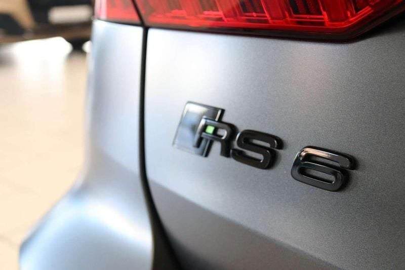 Gebraucht Audi RS6 Performance 630 PS (463 kW) 2023 Grau Kombi