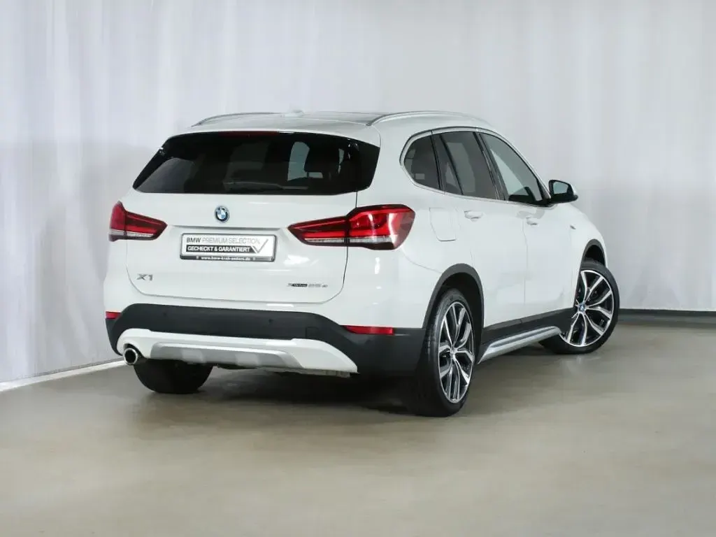 Gebraucht BMW X1 xLine 125 PS (91 kW) 2022 Alpinweiss iii SUV