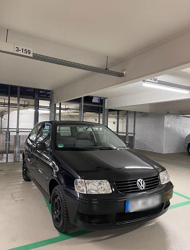 Schwarz Gebraucht 2001 VW Polo Coupé | 777 € (Guter Preis) - Bild 1/4