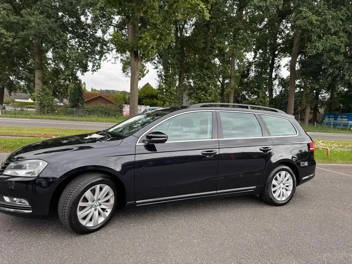 Gebraucht VW Passat 160 PS (117 kW) 2011 Kombi