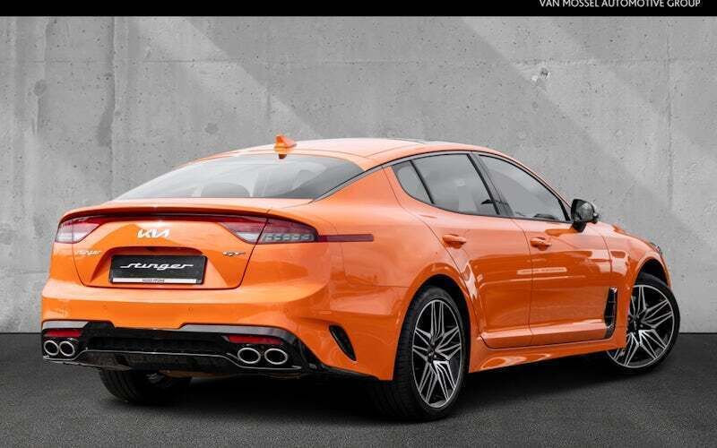 Gebraucht Kia Stinger 366 PS (269 kW) 2022 N2o neon orange Kleinwagen