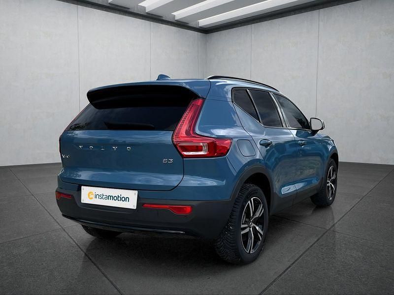 Gebraucht Volvo XC40 Plus 163 PS (119 kW) 2024 Blau SUV