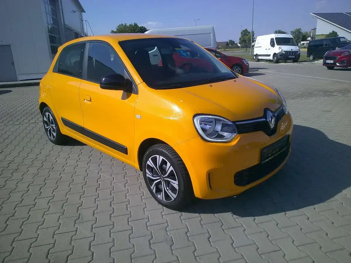 Gebraucht Renault Twingo Zen 65 PS (47 kW) 2021 Mangogelb Kleinwagen