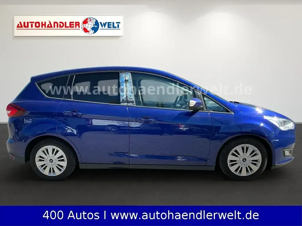 Używany Ford C-MAX Trend 101 KM (74 kW) 2017 Niebieski Minivan
