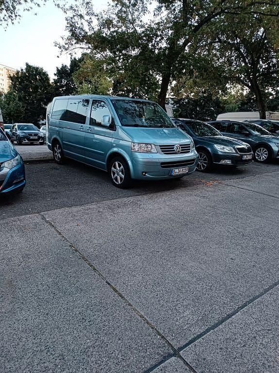 Blau Gebraucht 2007 VW T5 Van | 10.000 € (Guter Preis) - Bild 1/4