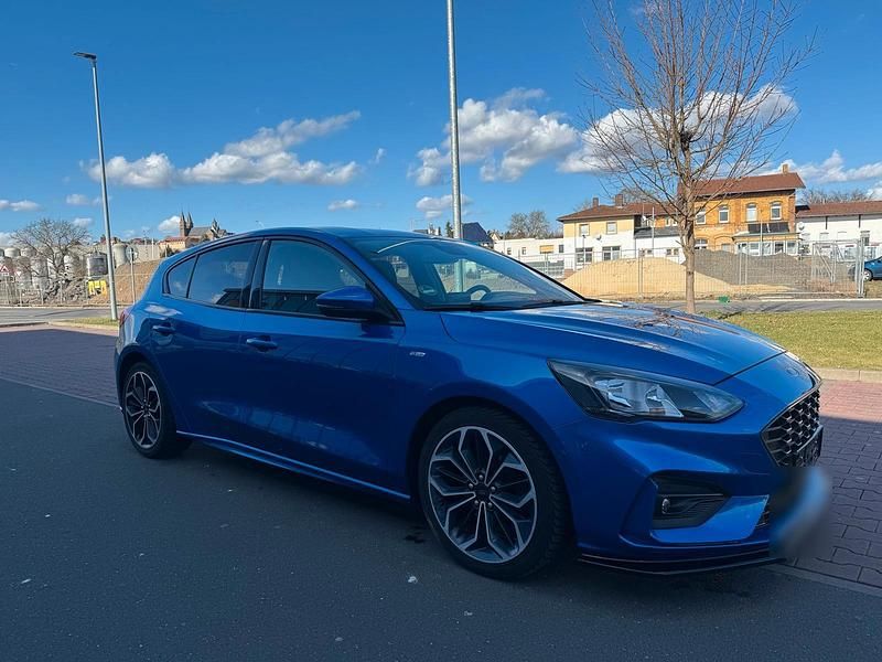 Gebraucht Ford Focus ST-Line 182 PS (133 kW) 2018 Blau Kombi