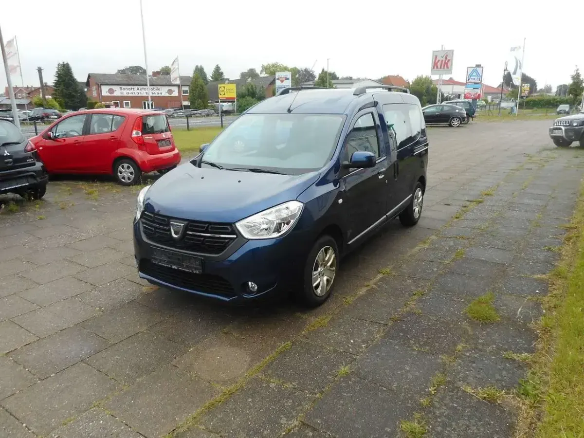 Gebraucht Dacia Dokker Comfort 102 PS (75 kW) 2018 Blau Van / Kleinbus