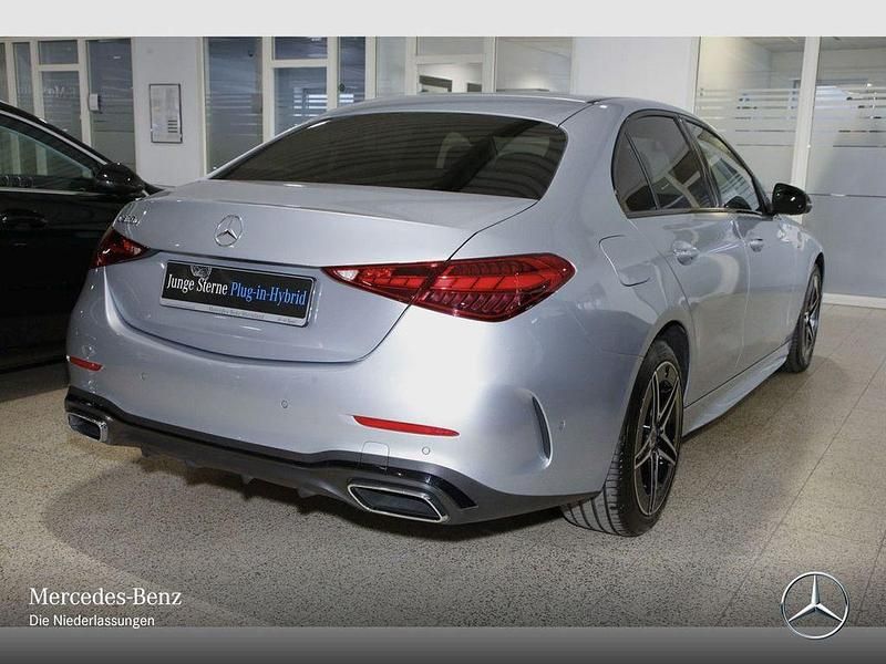 Gebraucht Mercedes C300e AMG 204 PS (150 kW) 2025 Silber Limousine