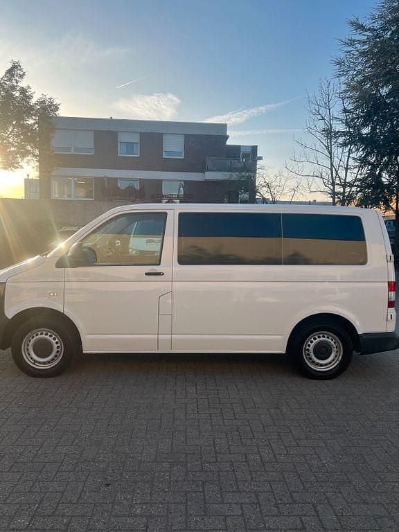 Gebraucht VW T5 102 PS (75 kW) 2014 Weiß Van
