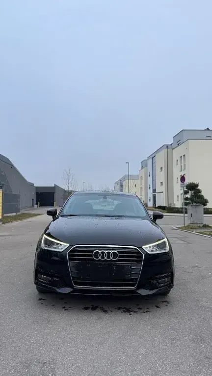 Gebraucht Audi A1 S-Line 95 PS (69 kW) 2015 Schwarz Kleinwagen