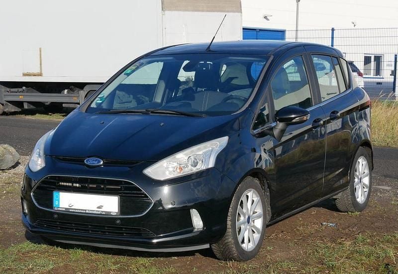 Schwarz Gebraucht 2016 Ford B-MAX Titanium Van / Kleinbus | 9.000 € (Fairer Preis) - Bild 1/4