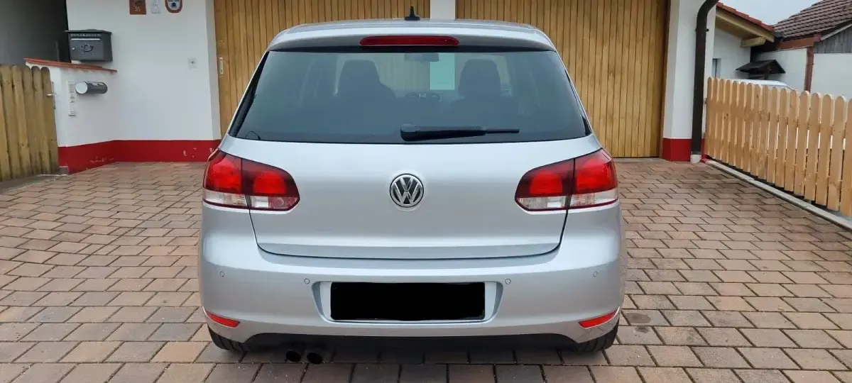 Gebraucht VW Golf VI Highline 122 PS (89 kW) 2009 Silber Limousine