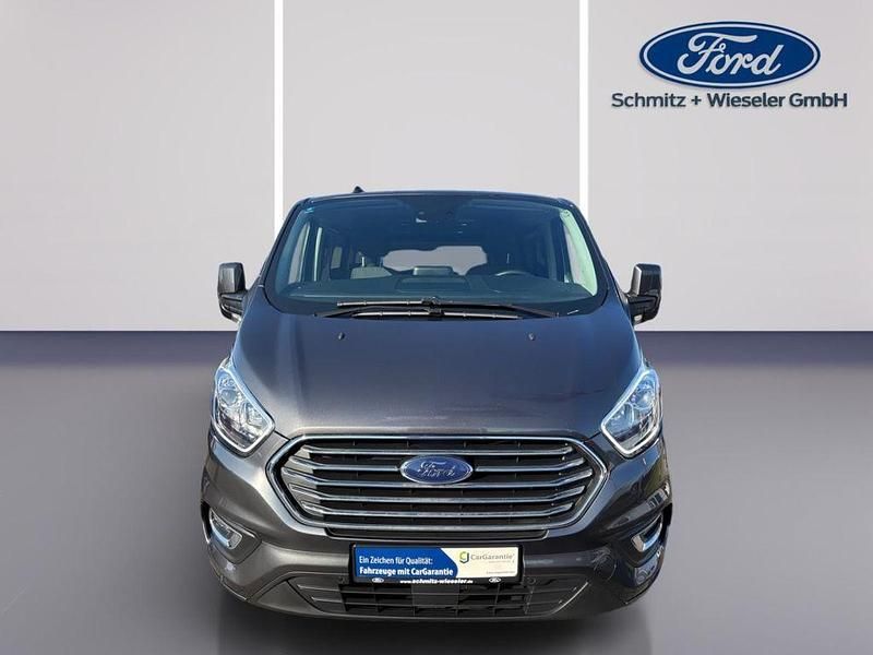 Gebraucht Ford Tourneo Titanium 170 PS (125 kW) 2023 Grau Van / Kleinbus
