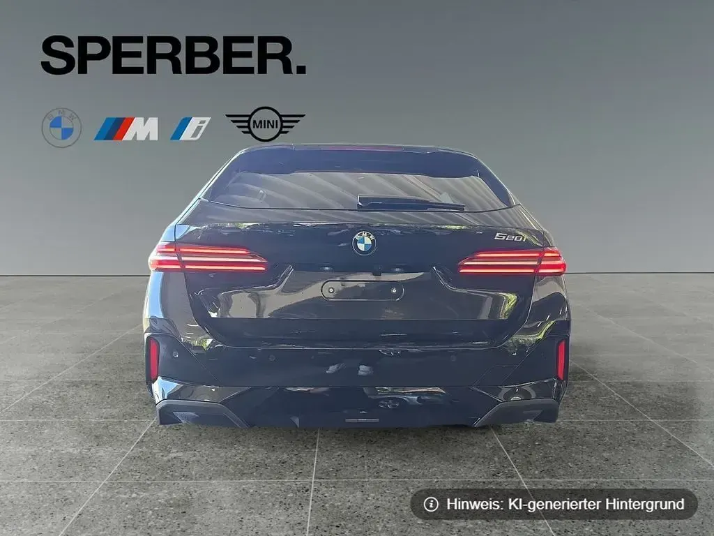 Gebraucht BMW 520 M Sport 190 PS (139 kW) 2025 Schwarz Limousine