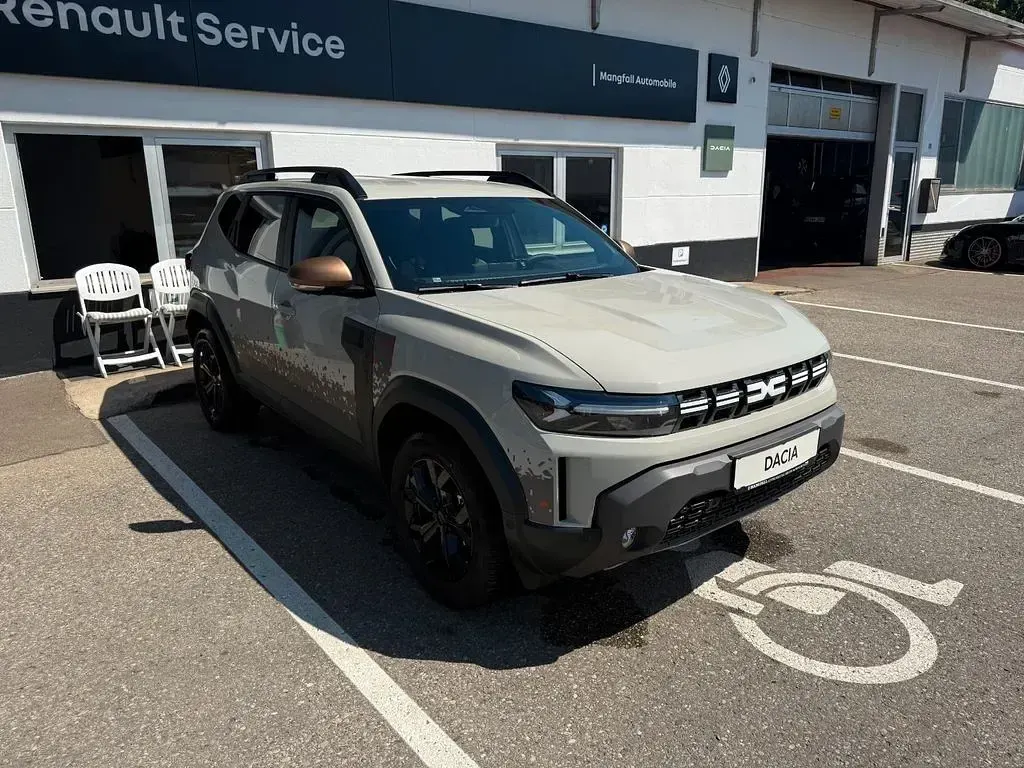 Nowe Dacia Duster Extreme 154 KM (113 kW) 2026 Beżowy SUV