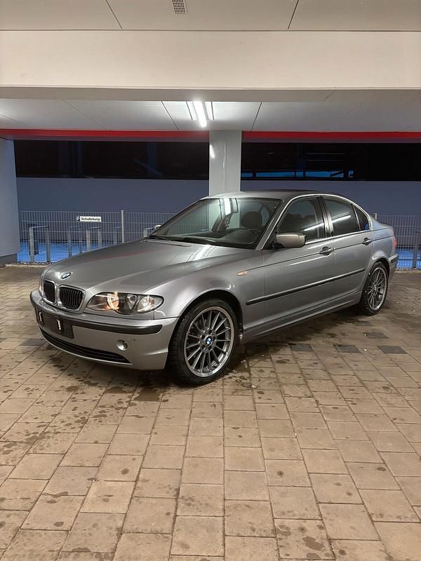 Gebraucht BMW 316 116 PS (85 kW) 2004 Silber Limousine