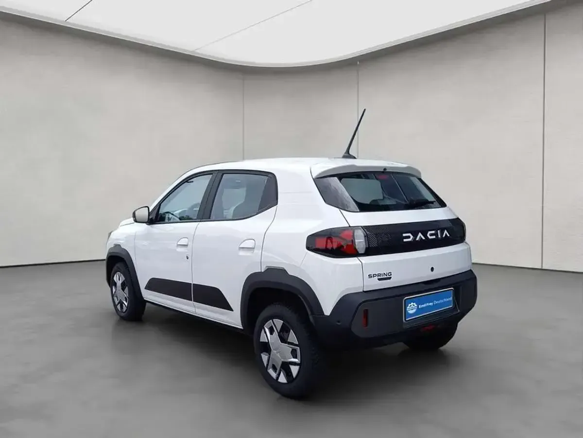 Gebraucht Dacia Spring Expression 33 kW (45 PS) 2025 Polarweiss Kleinwagen