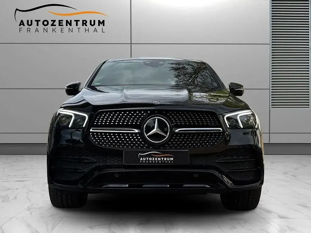 Gebraucht Mercedes GLE400 AMG line 330 PS (242 kW) 2020 Obsidianschwarz  metalliclack SUV